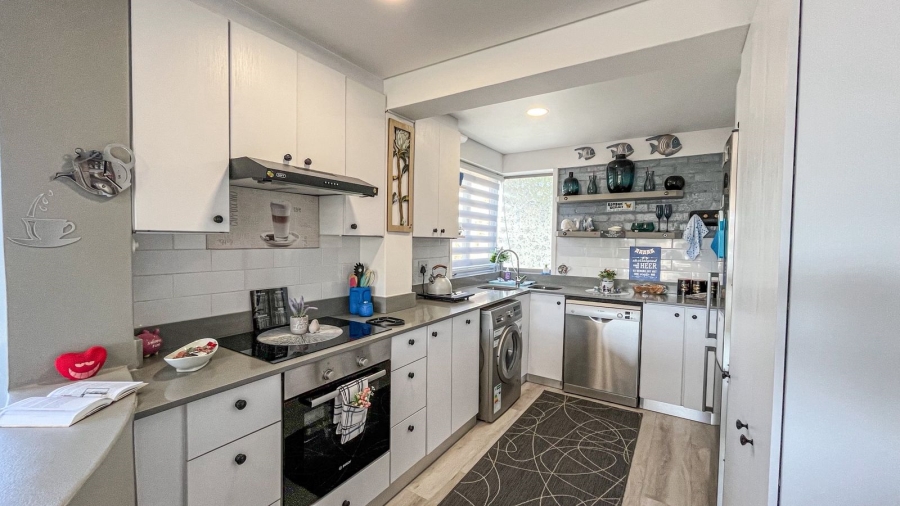 2 Bedroom Property for Sale in Island View Western Cape